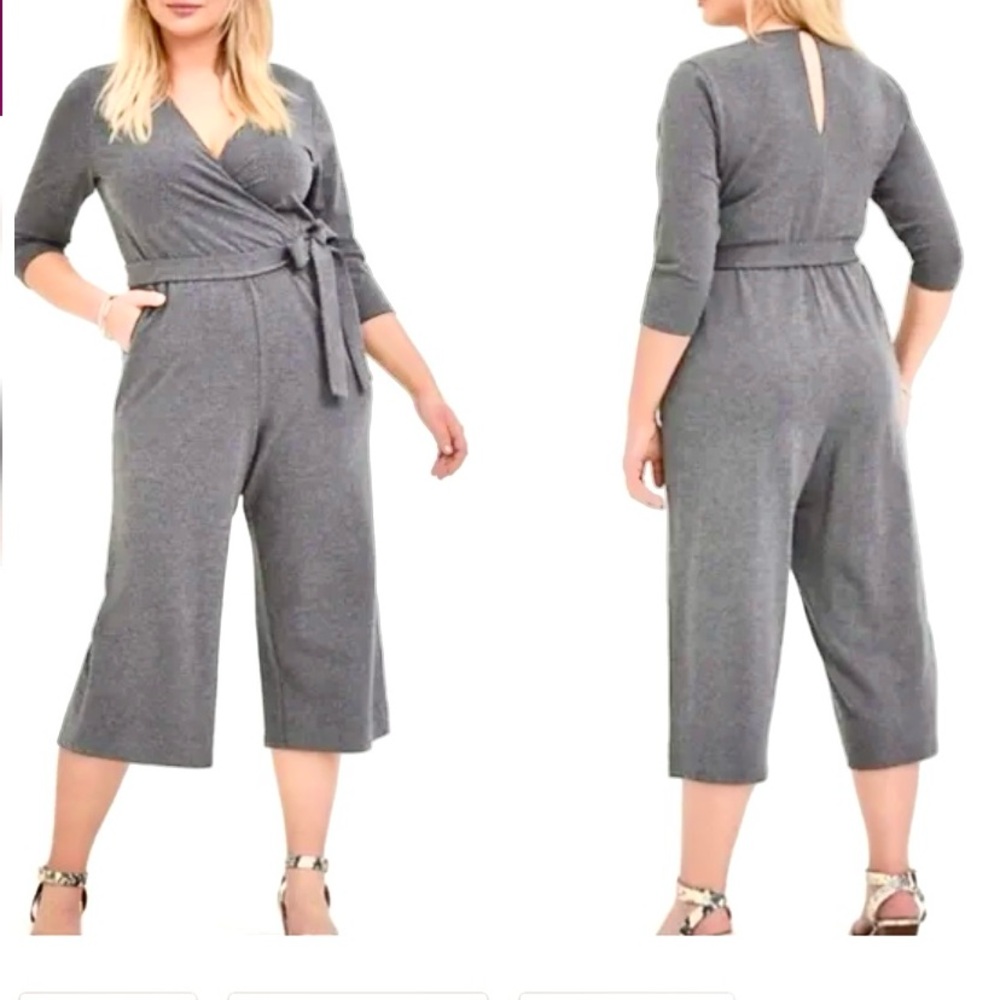 Torrid gray cropped jumpsuit V neck size 4X